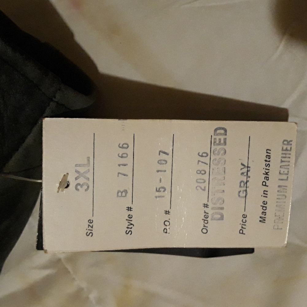 Leather motorcycle jacket - Picture 2 of 6